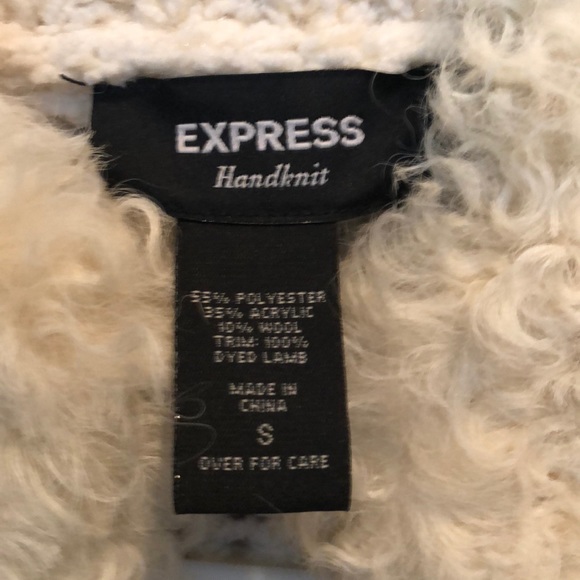 Vest - Picture 3 of 3